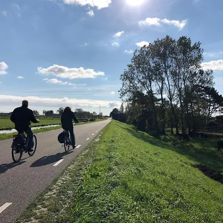 Noor- Campanula - Sint Maartenszee Chalet Sint Maartensvlotbrug